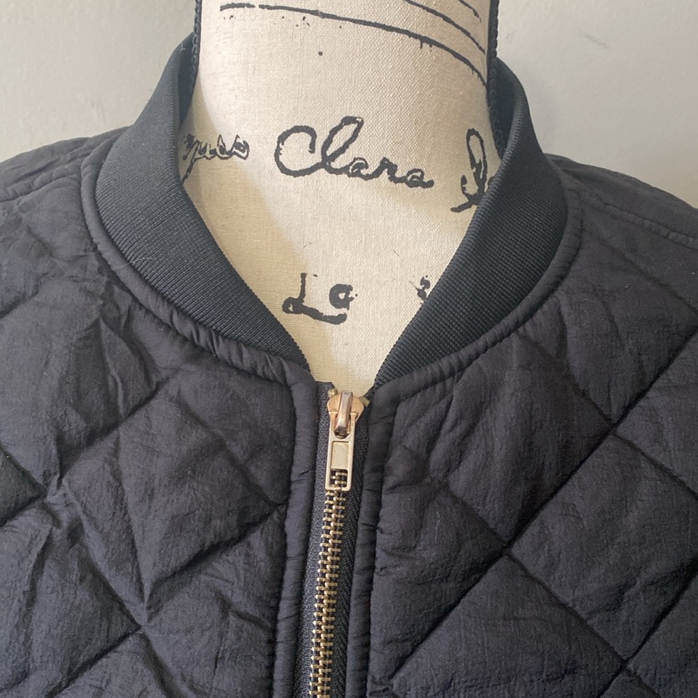 Jacket - Picture 2 of 9